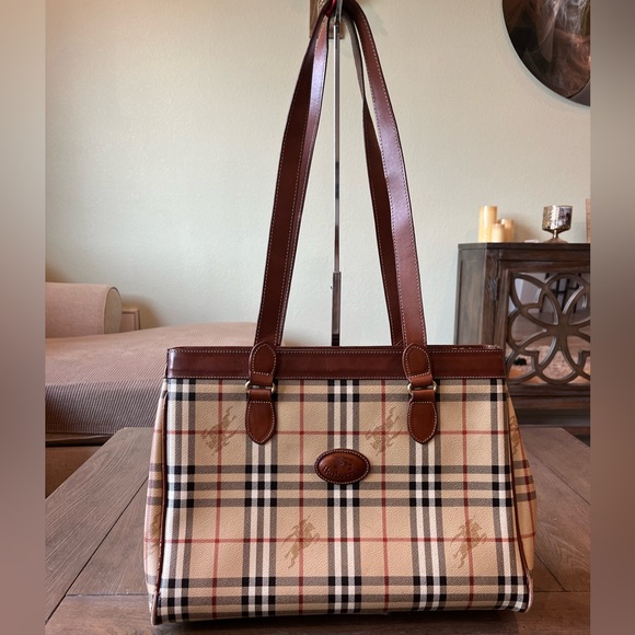 Burberry Handbags - Burberrys shoulder bag. Vintage